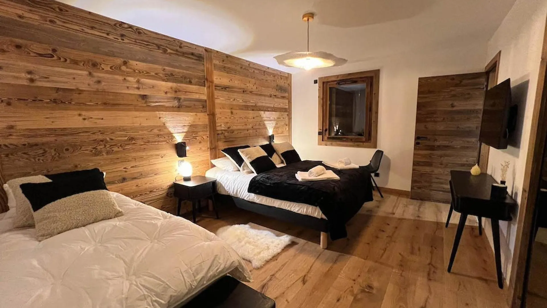 Luxueux Appartement 5 Chambres Avec Jacuzzi Et Wi-Fi Aux Gets - Fr-1-671-250 Les Gets Apartment